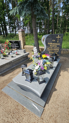 Zdjęcie nagrobka